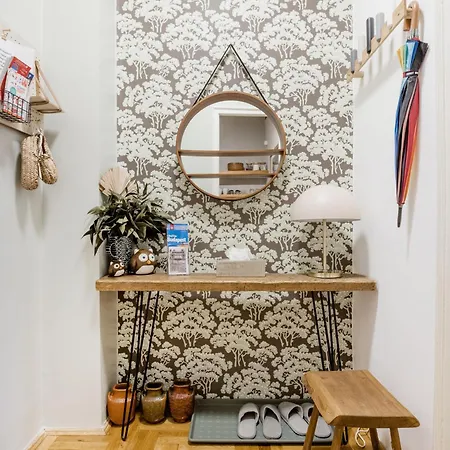 Chic Flat In Heritage Area Near The Center Apartment Budapest