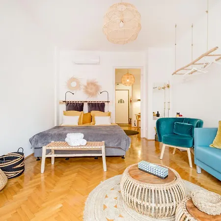 Apartmán Chic Flat In Heritage Area Near The Center *